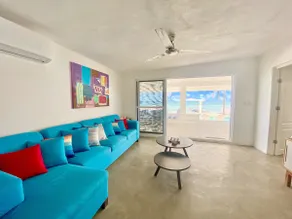 Beachfront + Pool + Battery 4BR/4BA - Image 3