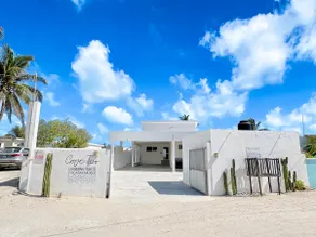 Beachfront + Pool + Battery 4BR/4BA - Image 5