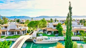 Villasonboard Dock Villa 3 Bed, 3 Bath, Canal, Greek Venice Porto Hydra - Image 2