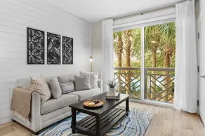 Stylish Sandestin Condo with Stunning Pool View! - Image 2