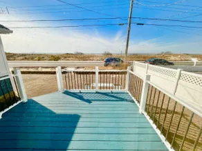Beautiful Bayfront Home, North Cape May - Image 3