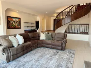 Secluded hilltop getaway with breathtaking views! - Image 3