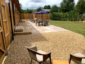 New build. Open plan. 4 all en suite Bedrooms. - Image 3