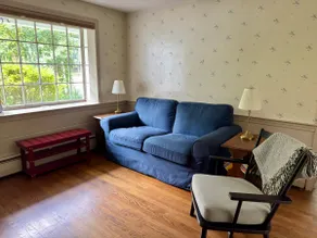 Private Cozy Suite, 0 Fees, Pets Welcome, EV Plug - Image 5