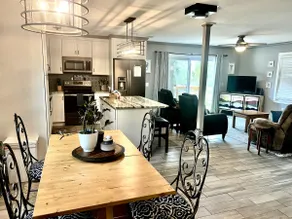 Charming Cottage On The Marsh w/ Large Yard - Image 3