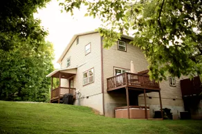 Bike Friendly Hot Tub Retreat Near Strouds Run|OU - Image 2