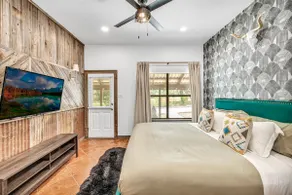 Hill Country Escape w Pool, Hot Tub & Highland Cow - Image 3