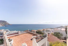 Lovely 1-bedroom with seaview terrace in San Jose - Image 2