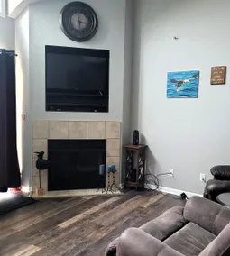 Relaxing on the Big Niangua 3BR w/Loft - 6 Beds - Image 4