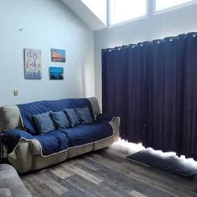 Relaxing on the Big Niangua 3BR w/Loft - 6 Beds - Image 3