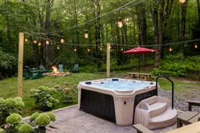 Mt Snow Chalet: Peaceful Escape w/Hot Tub - Image 3