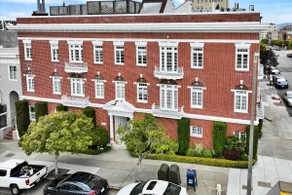 Executive, remodeled studio in PacHeights - Image 4