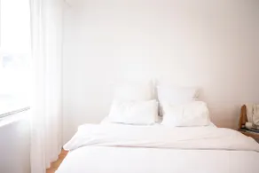 Lovely one-bedroom apartment with parking - Image 2