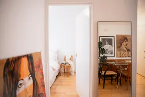 Lovely one-bedroom apartment with parking - Image 5