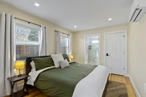 Modern Guest House | Central to Everything - Image 3