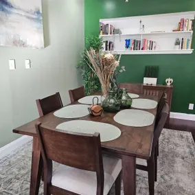 Stylish Home with Private Backyard - Image 4