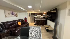 2 bedrooms basement Guest suite separate entrance - Image 5