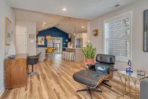 The Caspian. A Mid-Century Modern Bayside Retreat - Image 4