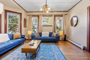 7BR/2BA Victorian House by Casinos & Yantic River - Image 2