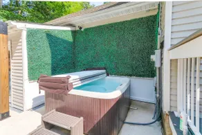 Bury Oasis: Pool, Hottub, Movie Theatre, Game Room - Image 3