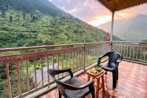 Spacious mountain view cottage in Tirthan Valley - Image 5