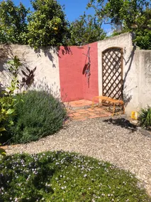 Charming house with beautiful garden, close to the beach. Free WiFi! - Image 3