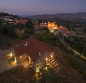Cottage with Panoramic View - Image 3