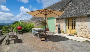 Spacious cottage in a beautiful area - Image 5