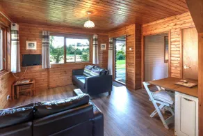 Ta Mill Meadowview Chalet 2 in a Stunning Retreat - Image 3