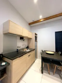 Air-conditioned eco-lodge – a timeless break - Image 3