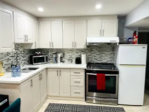 One bedroom basement apartment - Image 4