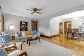 Hotel716 - Image 2
