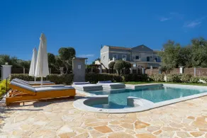 Paris Family Villa! - Image 5
