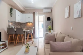 Daisy's house - Image 2
