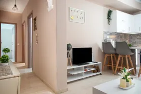 Daisy's house - Image 4