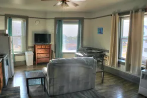 K2 Affordable 1BR | Near MTU & Keweenaw Fun - Image 4