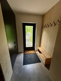 Hemlock Hideaway - modern chalet with hot-tub - Image 4