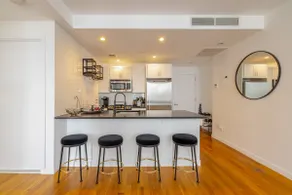 Modern Clinton Hill 2BR/2BA · Sleeps 4 · Brooklyn - Image 4