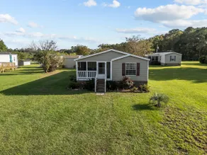 Clari's Place:Minutes to Holden Beach/Pet friendly - Image 2