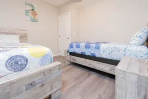 When you want a little more than a couch. - Image 3