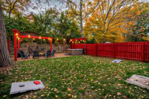 Hot Tub-Firepit-Christmas Tree-Sleeps 12-Walkable - Image 3
