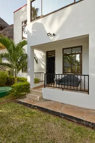 Villa Loisita Studio Apartment Downstairs - Image 2