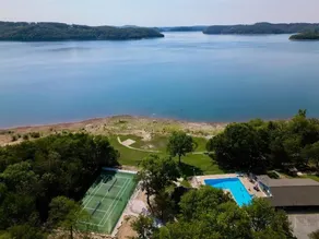 Kayak/Paddleboard/Across fr POOL/Tennis/Pickleball - Image 3