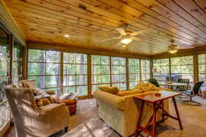 All-seasons lake retreat. Northwoods in comfort. - Image 5