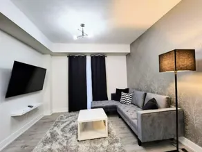 Orange Blossom - Entire Modern Townhouse - 5 min to Falls - Image 5