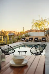 Calico Landing, Desert Pool + Spa Retreat. - Image 3