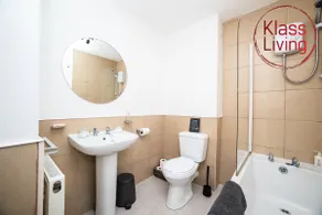 Cosy Apartment by Klass Living Bellshill - Image 3