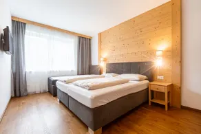 Chalet # 18 for up to 8 people with sauna - Image 3