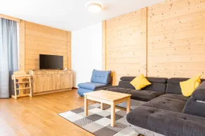 Chalet # 18 for up to 8 people with sauna - Image 2