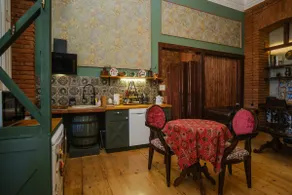 Cosy Georgian Style Home In The Center Of Tbilisi - Image 4